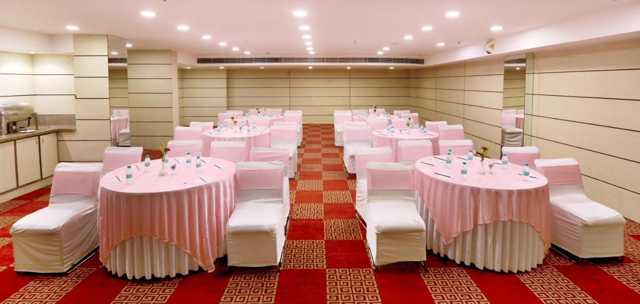Hotel Pitrashish Pride Igi Intl Airport Delhi Esterno foto