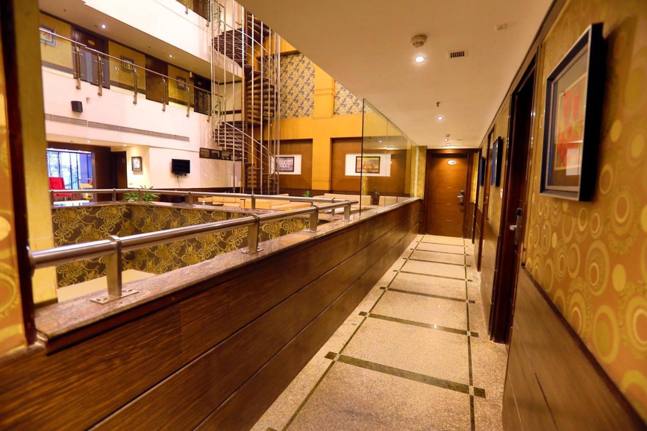 Hotel Pitrashish Pride Igi Intl Airport Delhi Esterno foto
