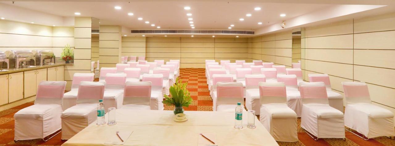 Hotel Pitrashish Pride Igi Intl Airport Delhi Esterno foto