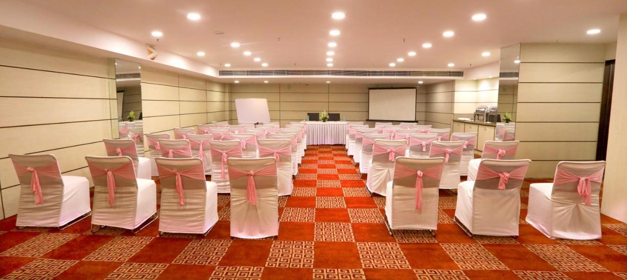 Hotel Pitrashish Pride Igi Intl Airport Delhi Esterno foto