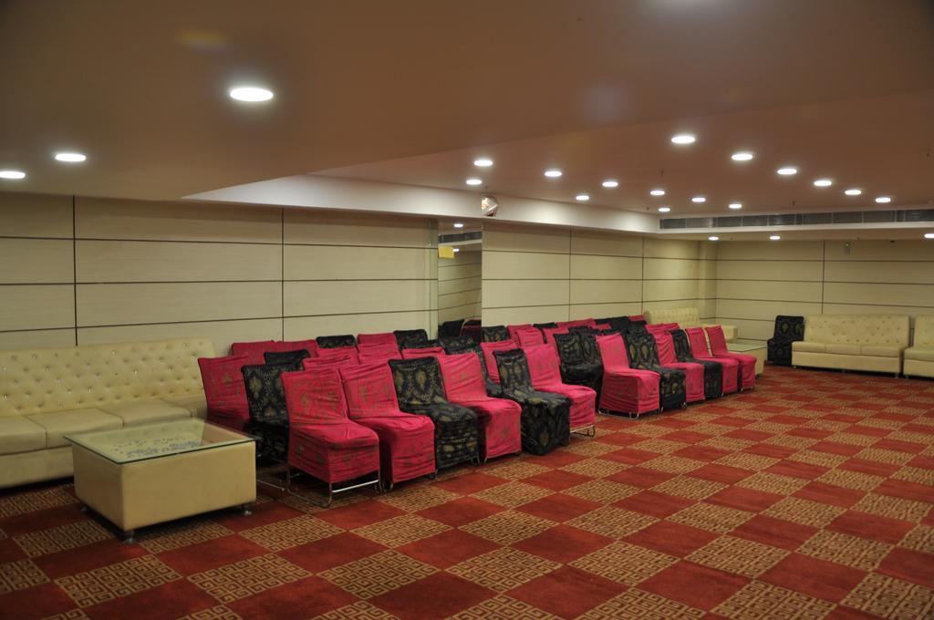 Hotel Pitrashish Pride Igi Intl Airport Delhi Esterno foto