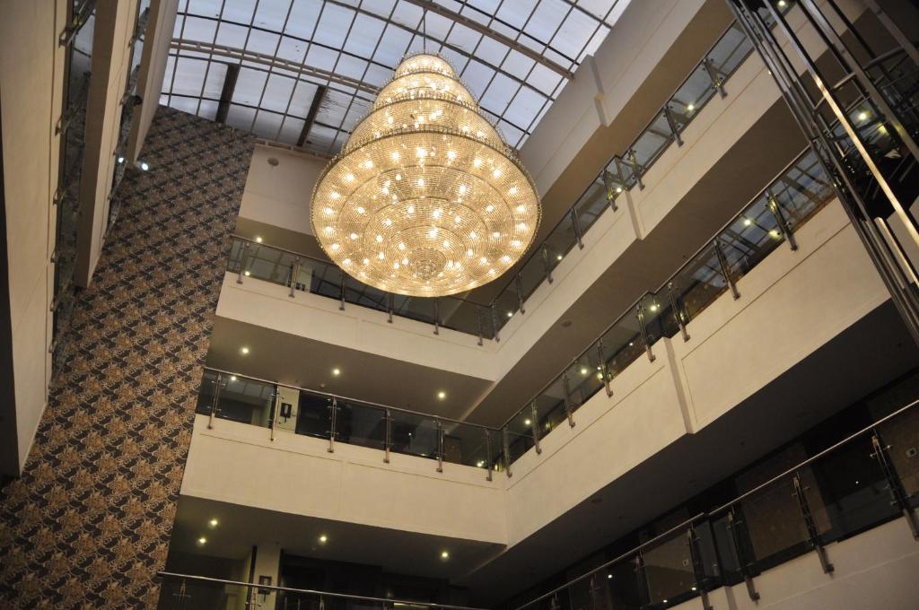 Hotel Pitrashish Pride Igi Intl Airport Delhi Esterno foto