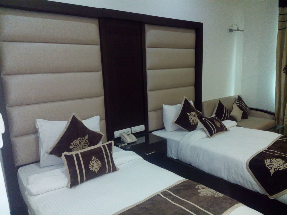 Hotel Pitrashish Pride Igi Intl Airport Delhi Esterno foto
