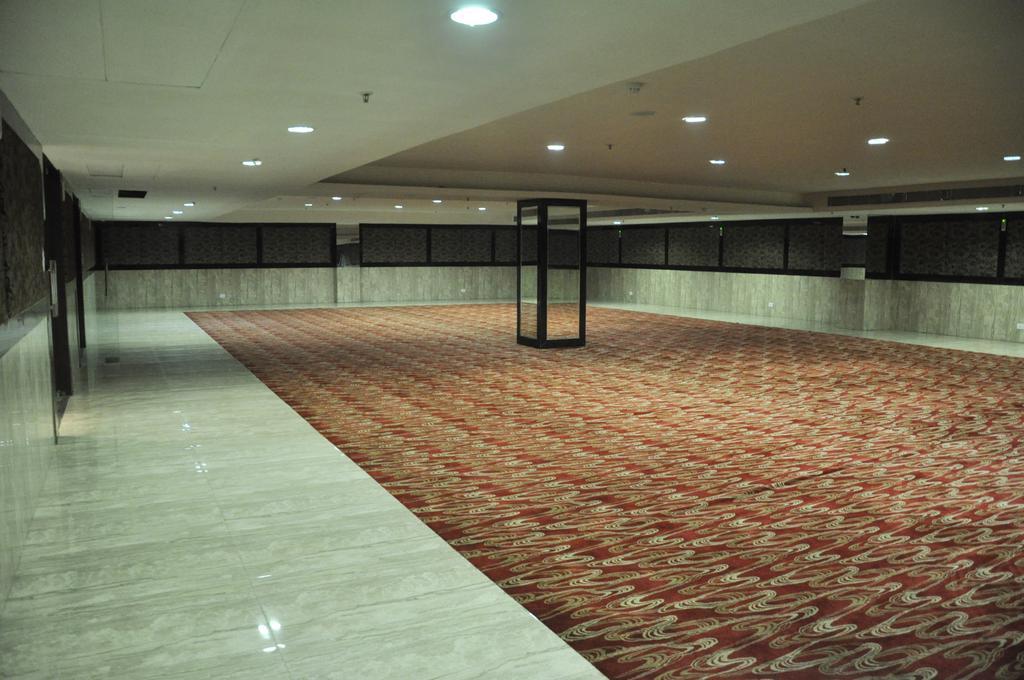 Hotel Pitrashish Pride Igi Intl Airport Delhi Esterno foto